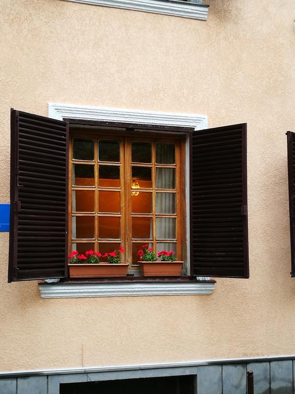 Hotel Salo ティビリシ エクステリア 写真