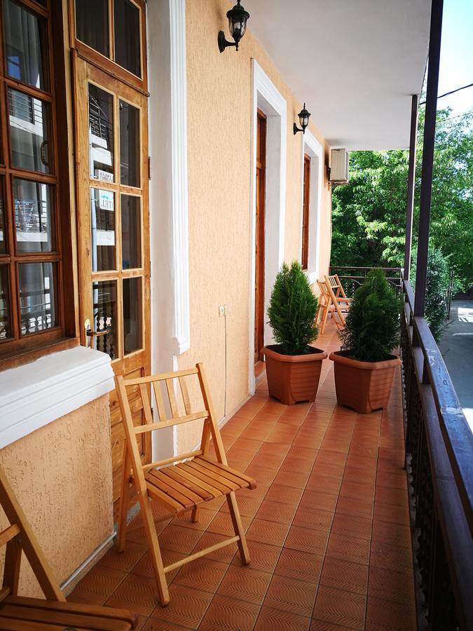 Hotel Salo ティビリシ エクステリア 写真