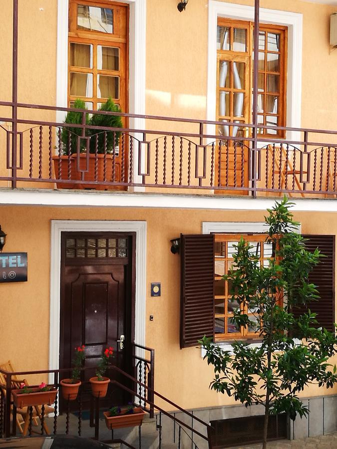 Hotel Salo ティビリシ エクステリア 写真