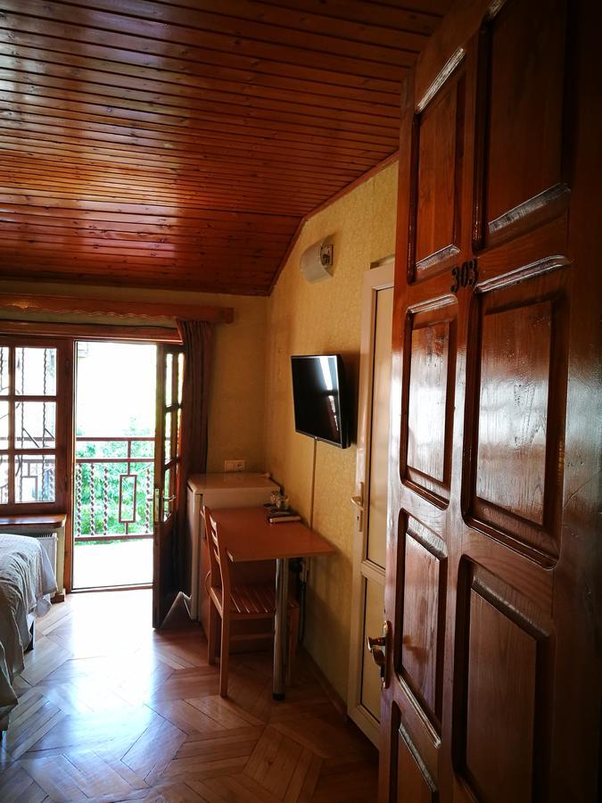 Hotel Salo ティビリシ エクステリア 写真