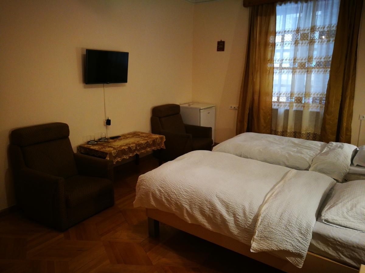Hotel Salo ティビリシ エクステリア 写真