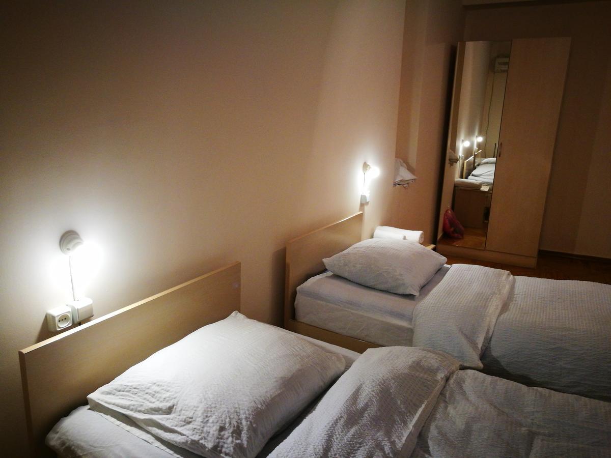 Hotel Salo ティビリシ エクステリア 写真