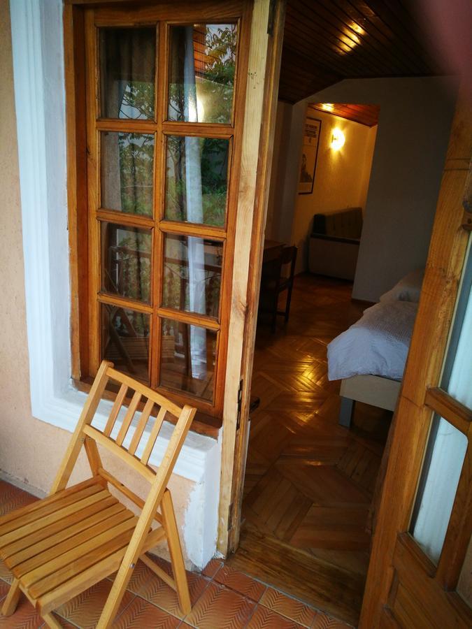 Hotel Salo ティビリシ エクステリア 写真