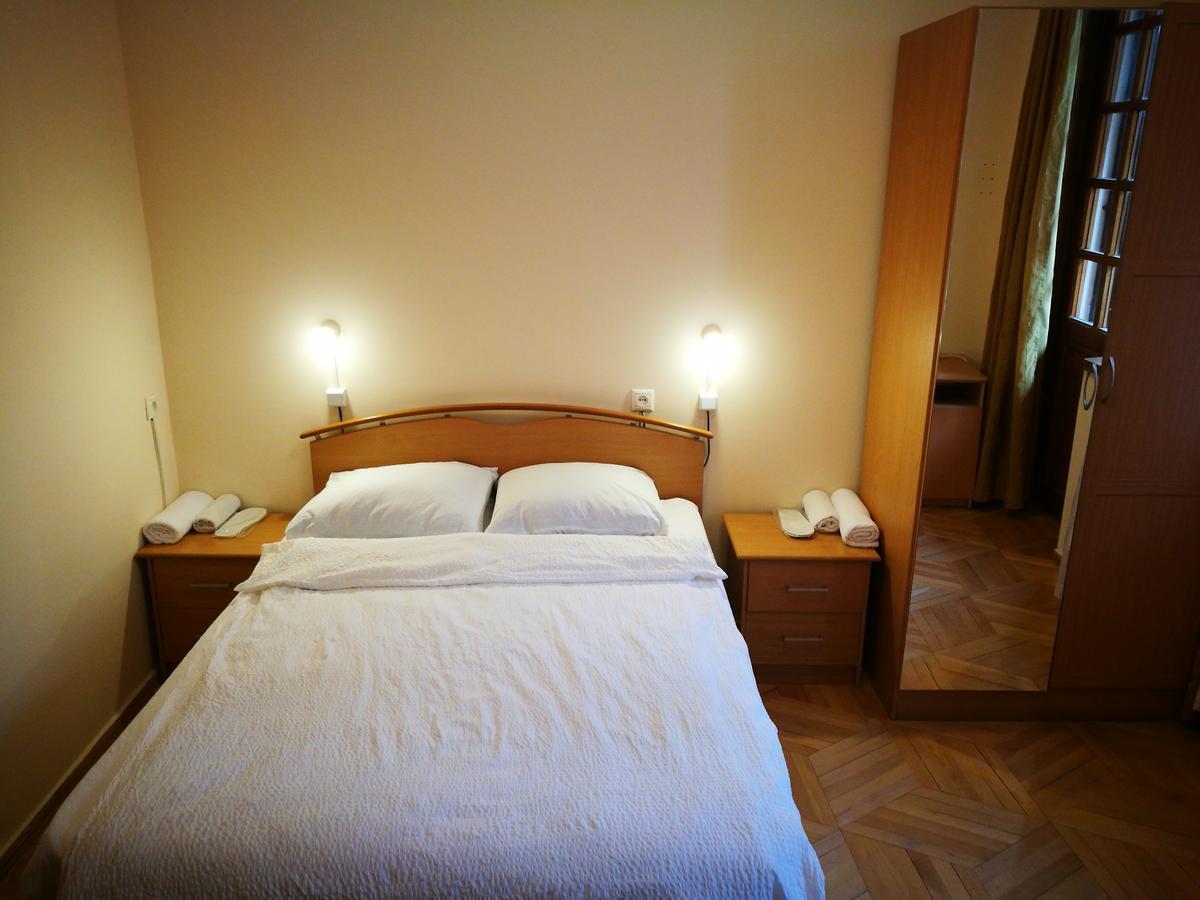 Hotel Salo ティビリシ エクステリア 写真