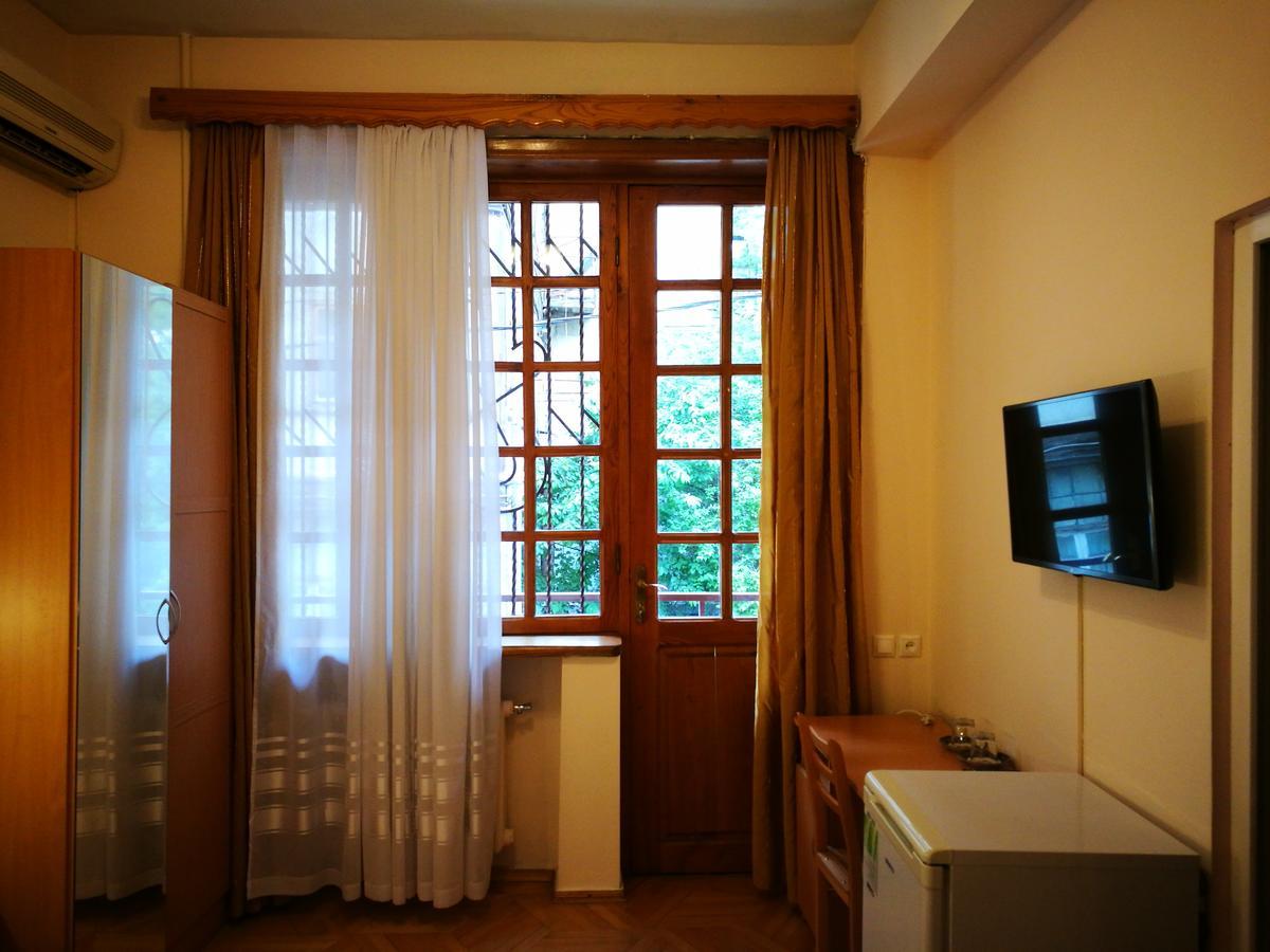 Hotel Salo ティビリシ エクステリア 写真