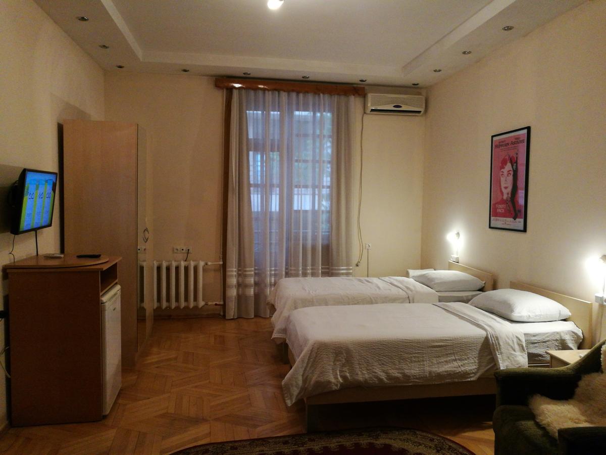 Hotel Salo ティビリシ エクステリア 写真